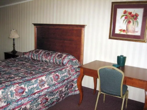 Fair Motel 7