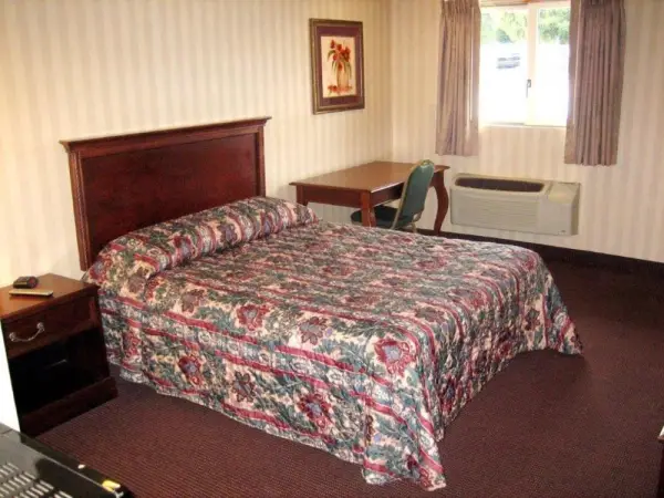 Fair Motel 9